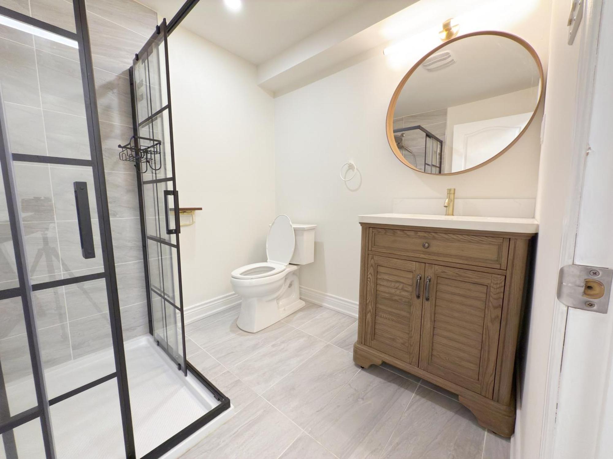 Cozy Room With Private Bath Near Don Mills Subway Toronto Zewnętrze zdjęcie