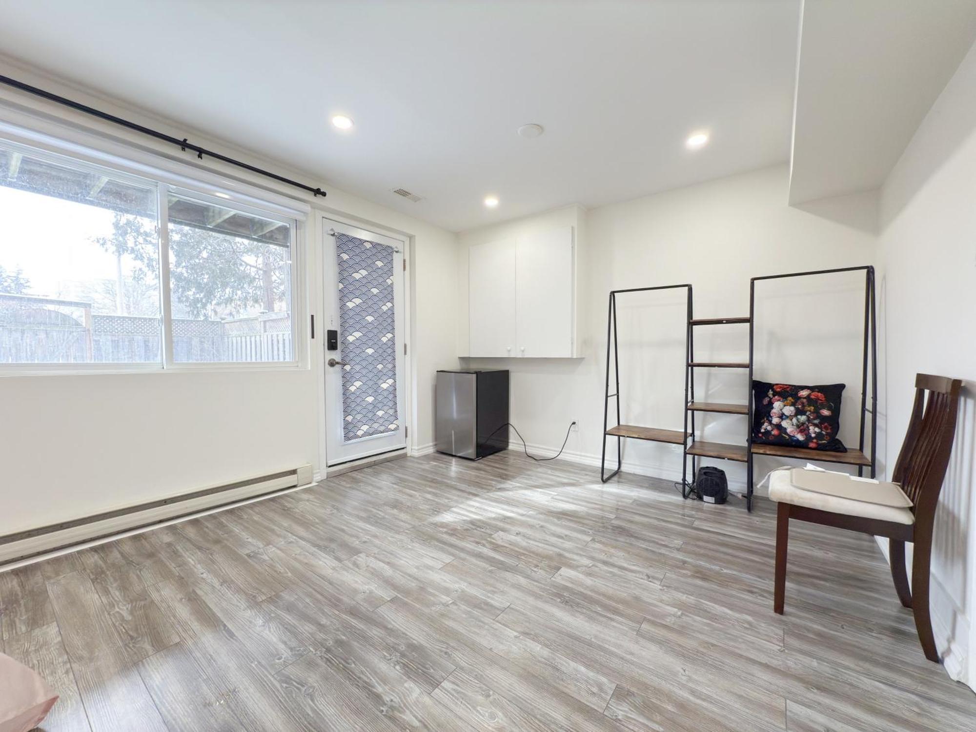 Cozy Room With Private Bath Near Don Mills Subway Toronto Zewnętrze zdjęcie